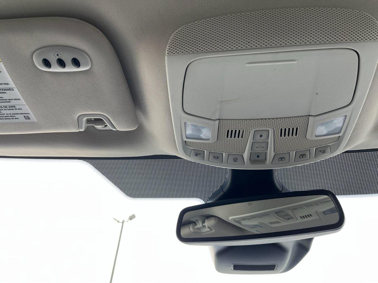 2023 Ford Edge Titanium AWD Photo