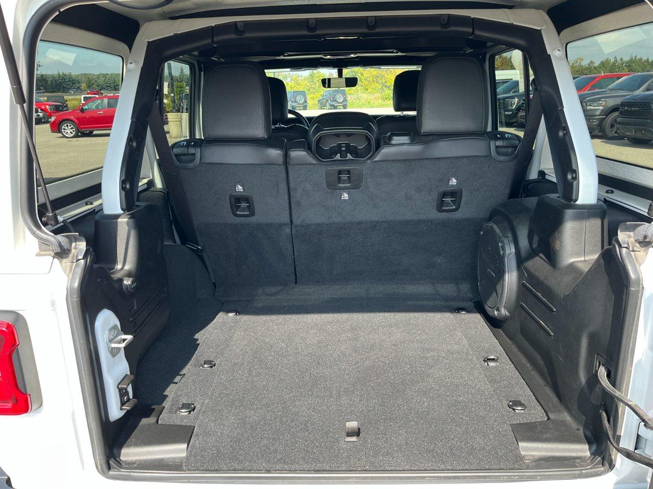 2022 Jeep Wrangler Unlimited Sahara Altitude 4x4 Photo