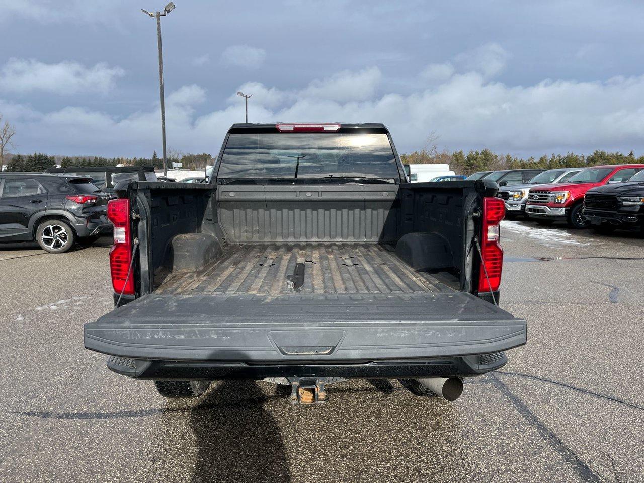 2024 Chevrolet SILVERADO 2500HD 4WD Crew Cab 159 Custom Photo