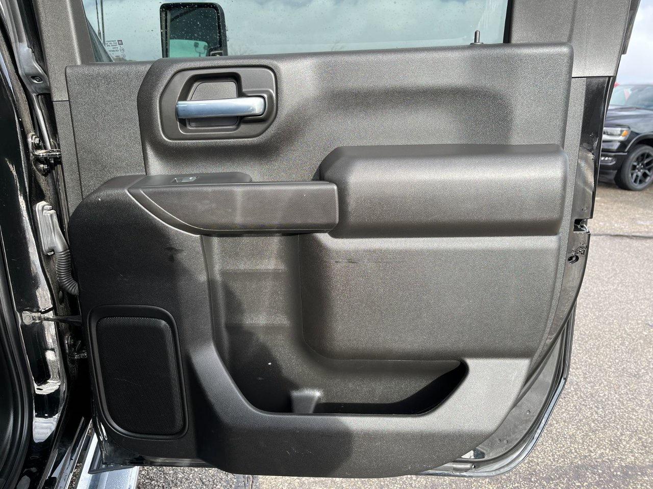 2024 Chevrolet SILVERADO 2500HD 4WD Crew Cab 159 Custom Photo