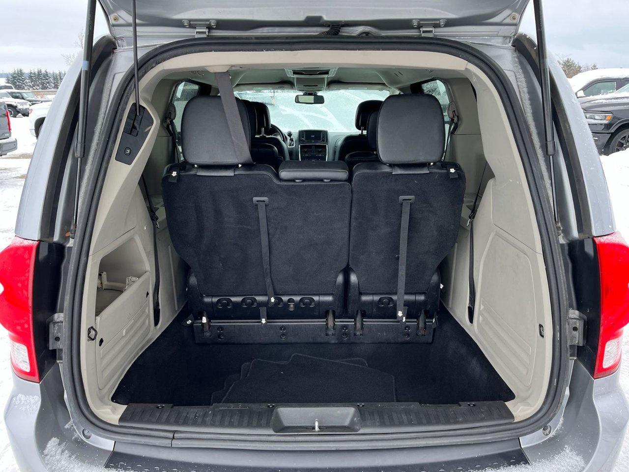 2019 Dodge Grand Caravan Crew Plus Photo