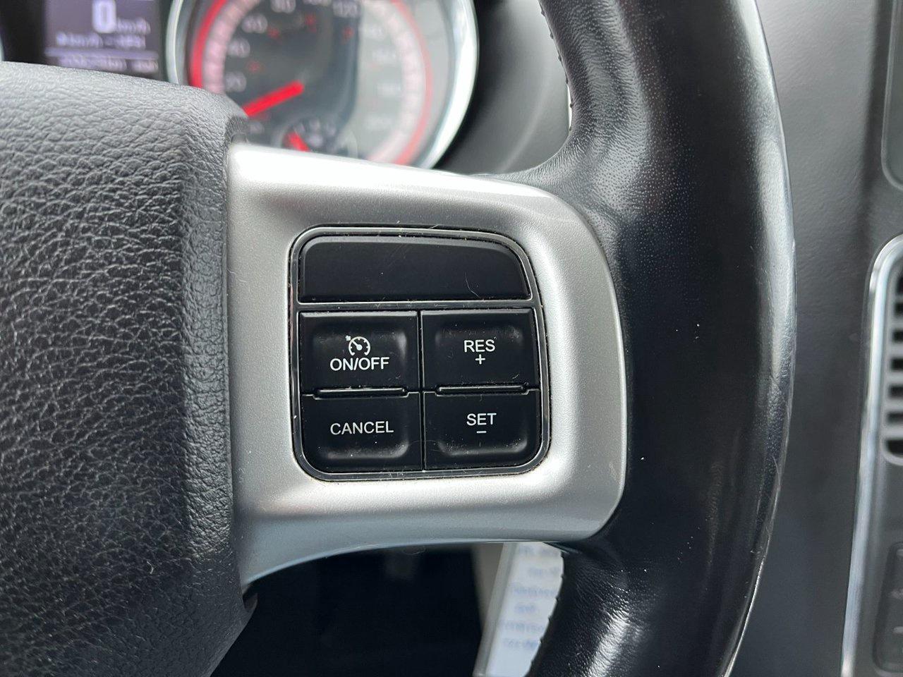 2019 Dodge Grand Caravan Crew Plus Photo