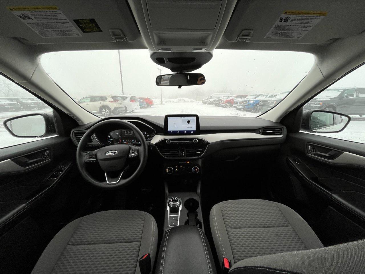 2022 Ford Escape SE Photo