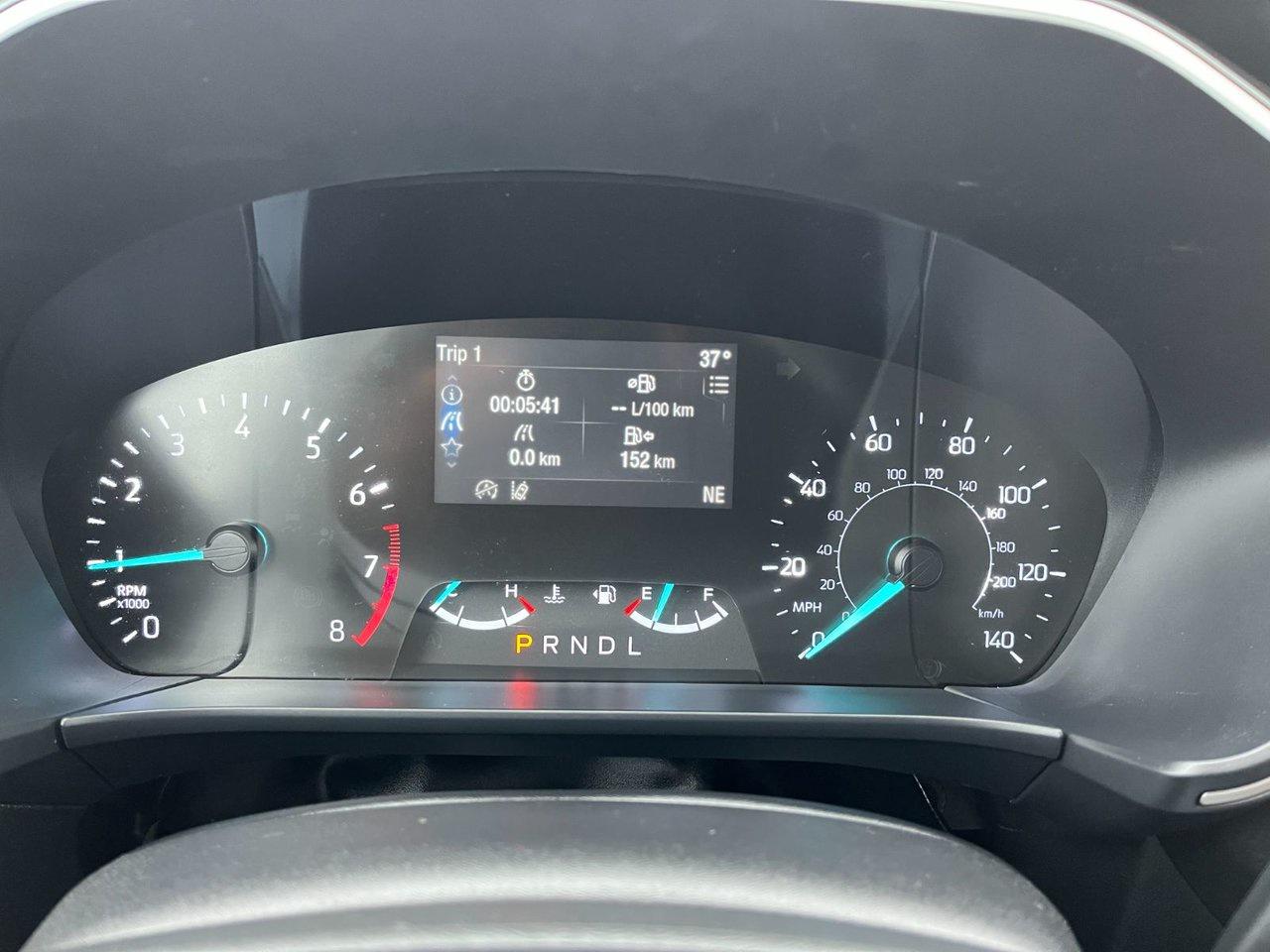 2022 Ford Escape SE Photo