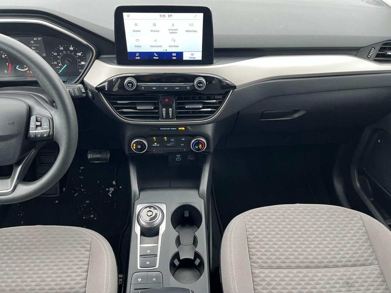 2022 Ford Escape SE Photo