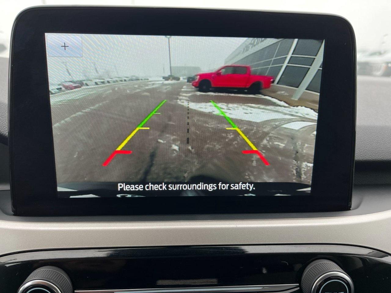 2022 Ford Escape SE Photo