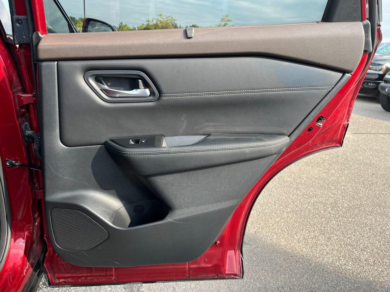 2023 Nissan Rogue SL AWD Photo