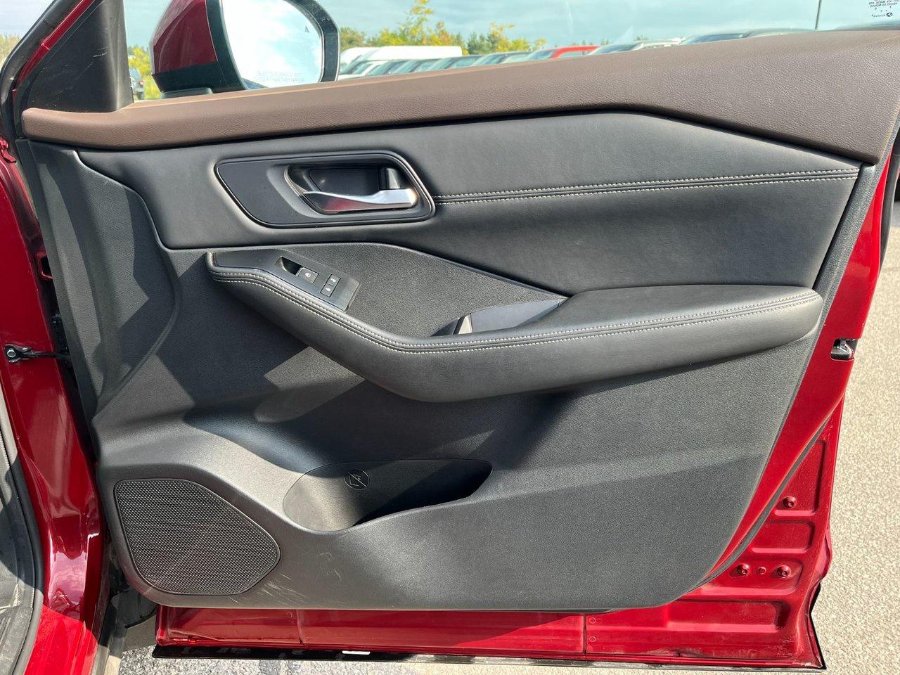 2023 Nissan Rogue SL AWD Photo