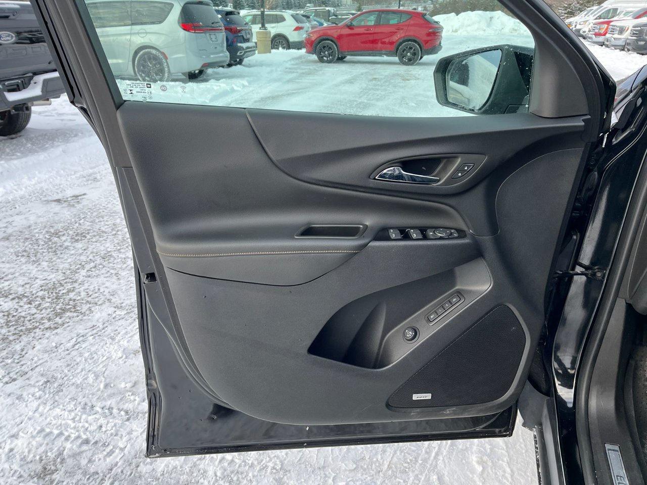 2023 Chevrolet Equinox AWD 4DR PREMIER Photo