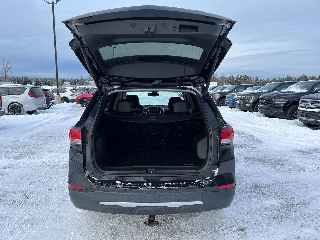 2023 Chevrolet Equinox AWD 4DR PREMIER Photo