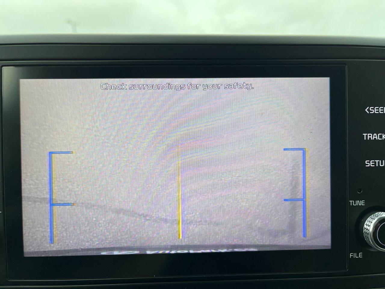 2022 Kia Carnival LX FWD Photo