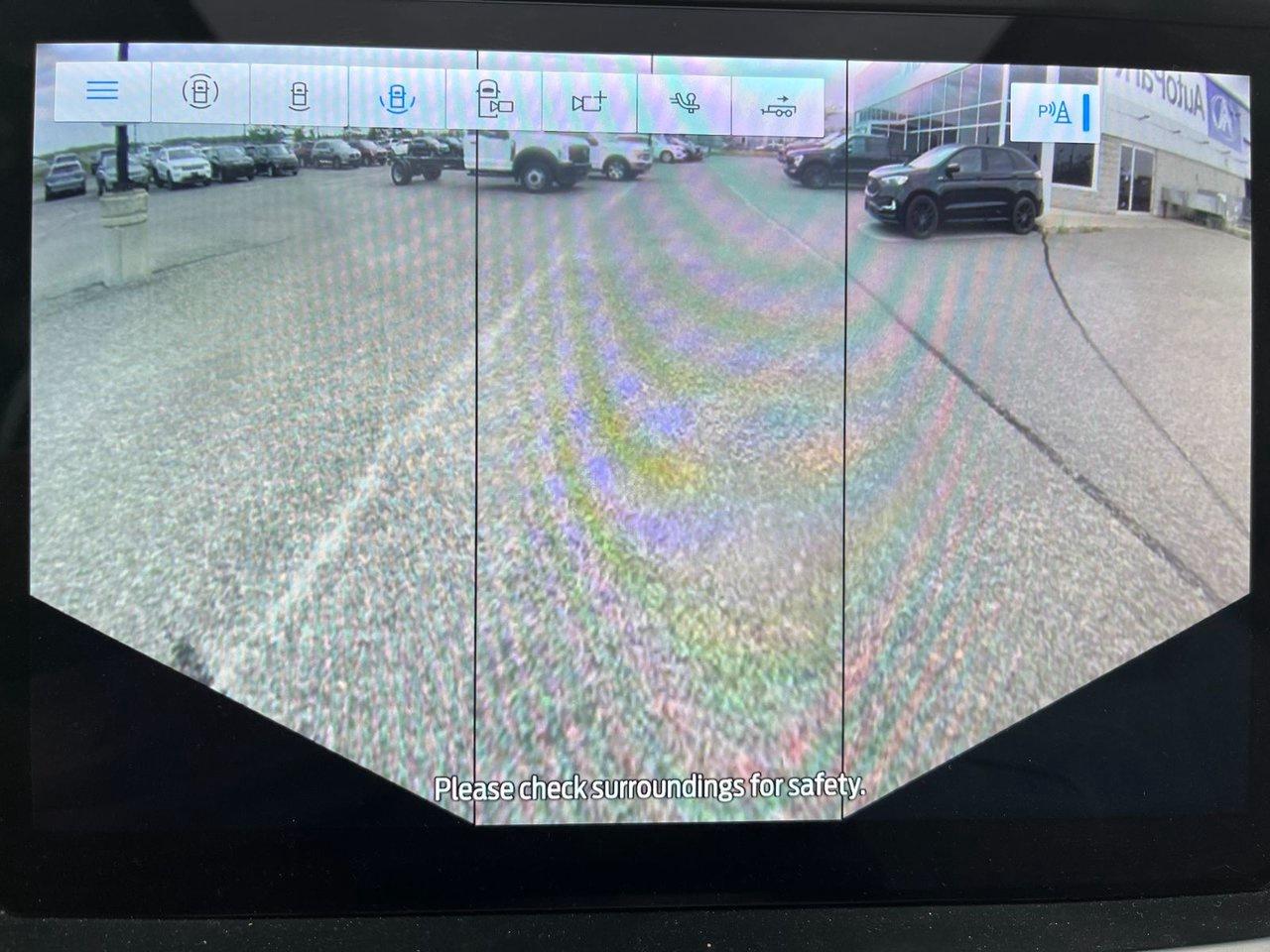 2022 Ford F-150 Limited 4WD SuperCrew 5.5' Box Photo