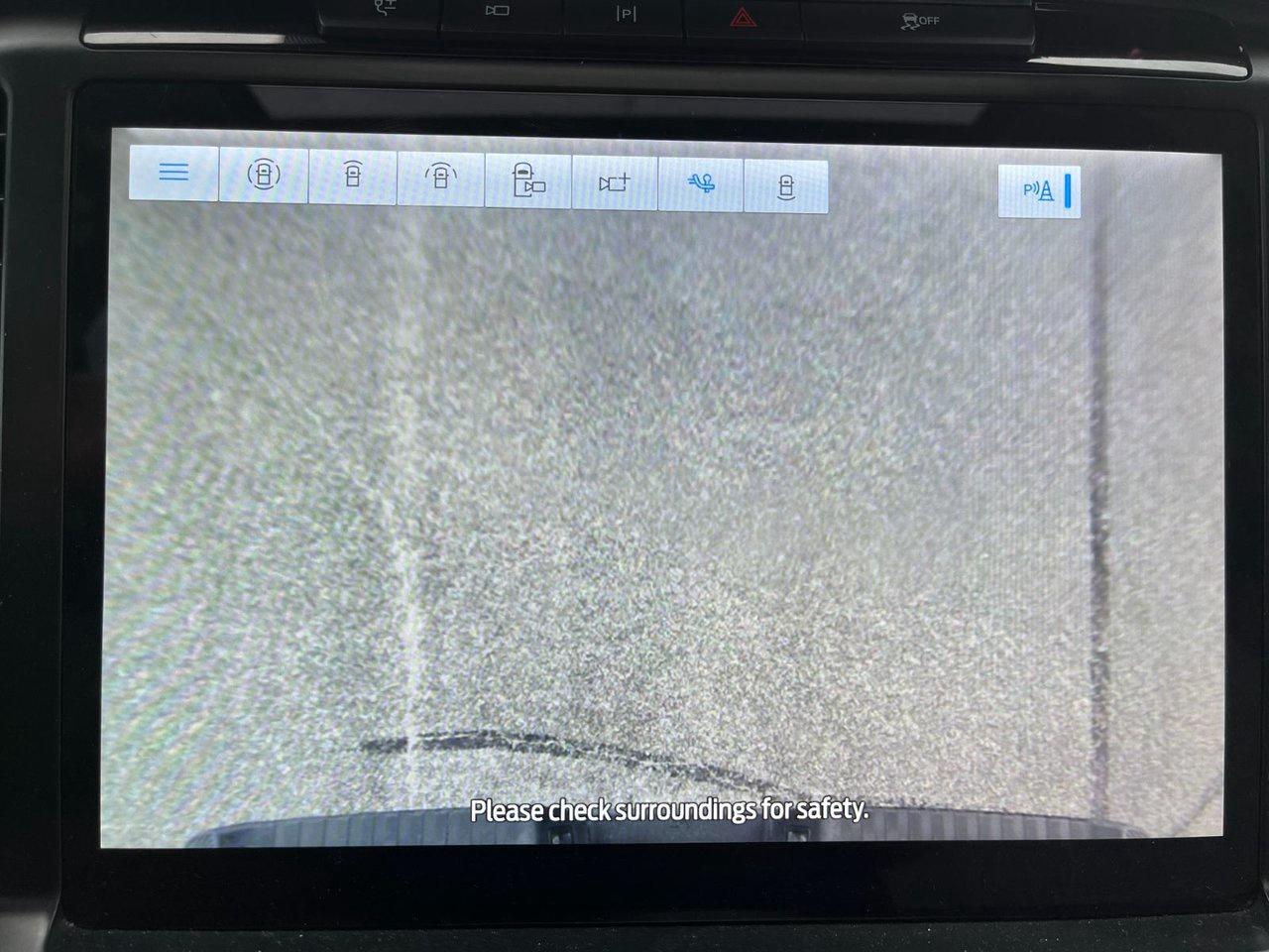 2022 Ford F-150 Limited 4WD SuperCrew 5.5' Box Photo