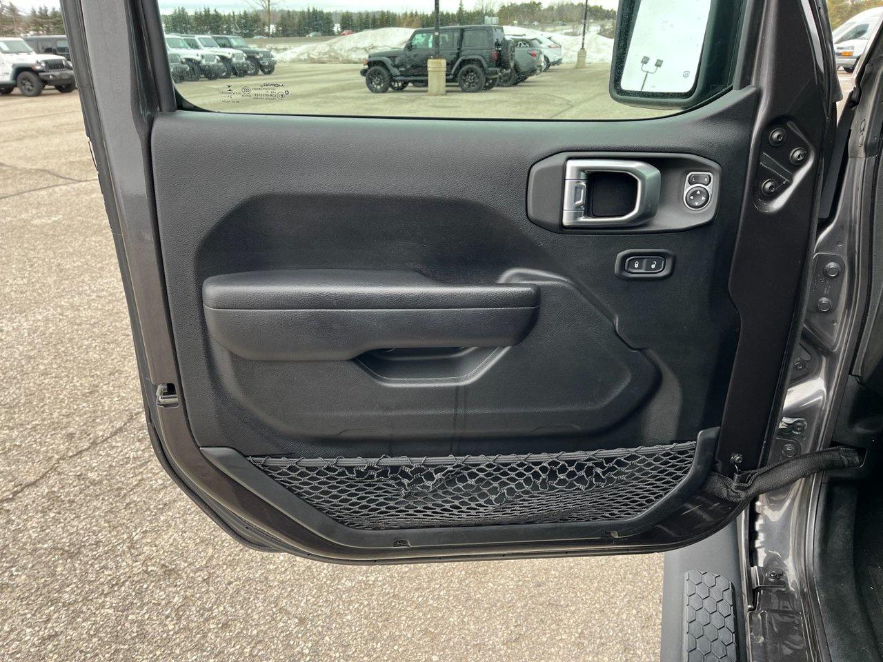 2021 Jeep Wrangler Unlimited Sport Altitude Photo