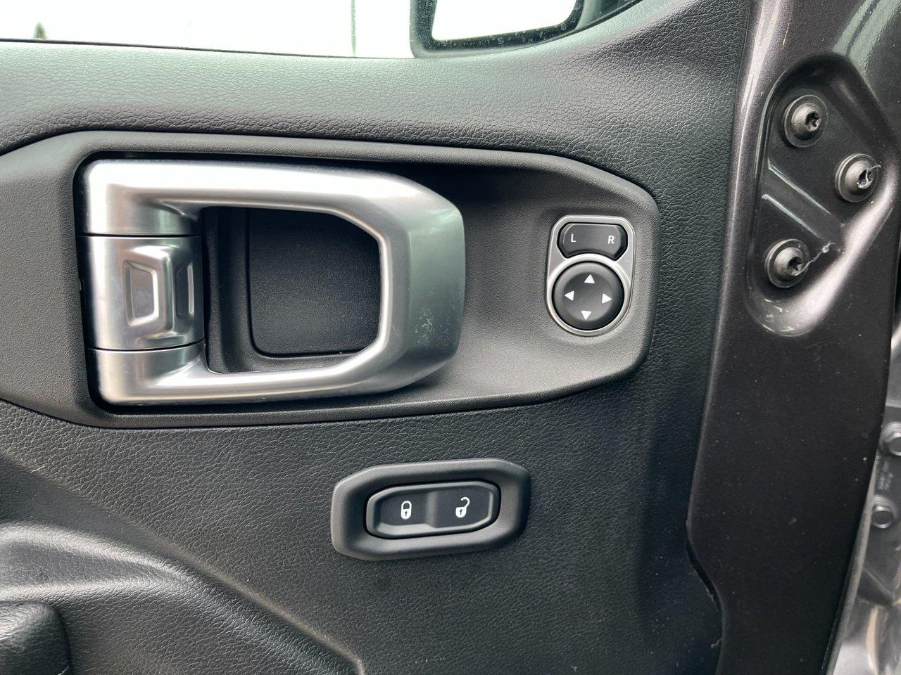 2021 Jeep Wrangler Unlimited Sport Altitude Photo