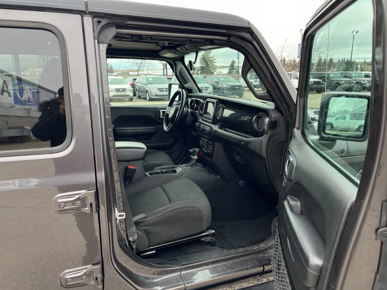 2021 Jeep Wrangler Unlimited Sport Altitude Photo