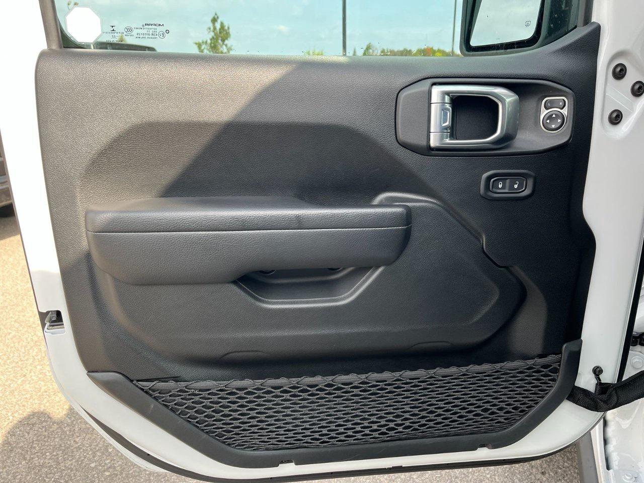 2022 Jeep Wrangler Rubicon 4x4 2dr Photo