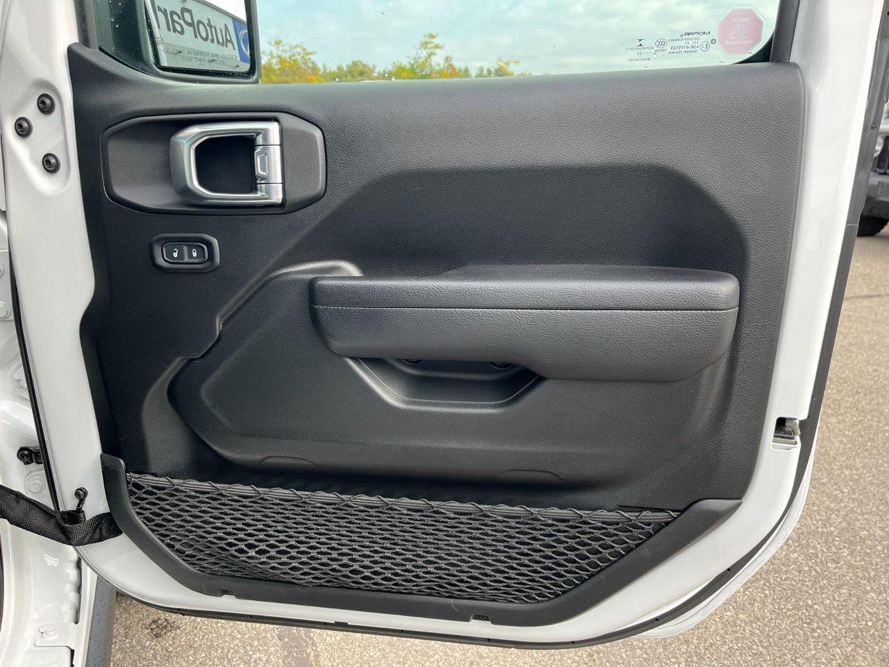 2022 Jeep Wrangler Rubicon 4x4 2dr Photo