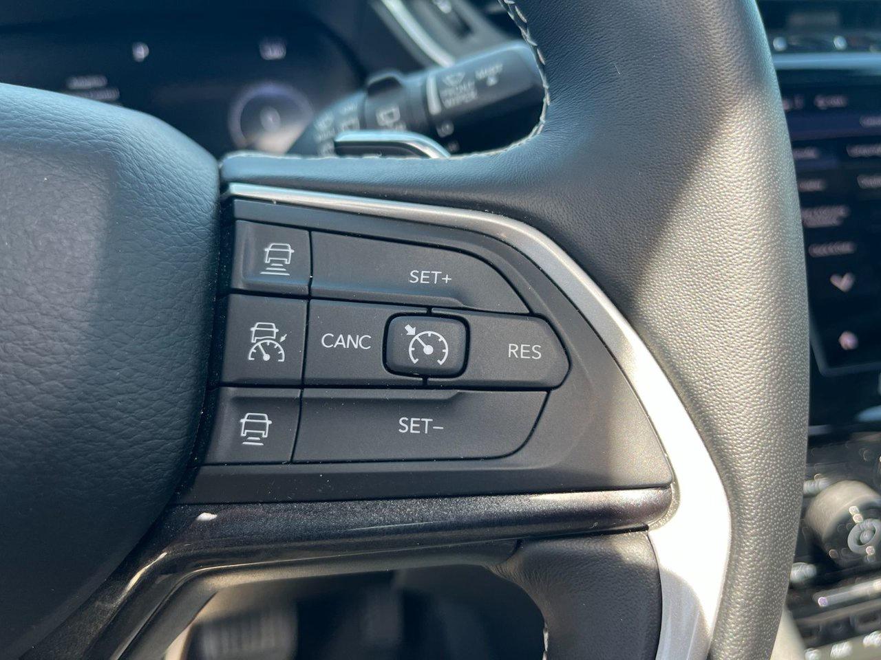 2021 Jeep Grand Cherokee L ALTITUDE 4X4 Photo