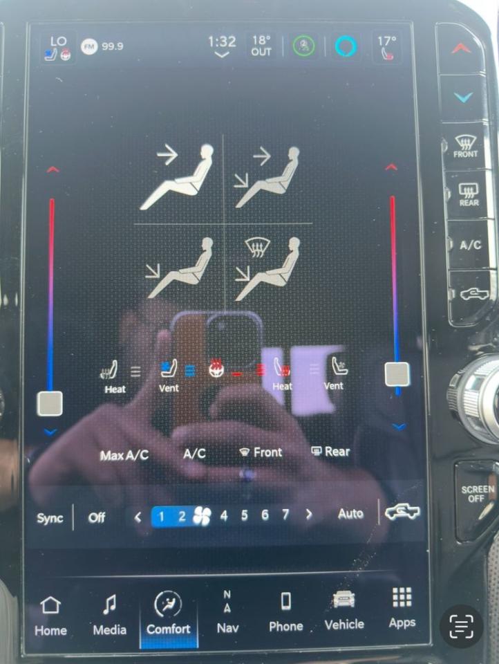 2022 RAM 3500 Dually Limited 4x4 Crew Cab 8' Box Photo