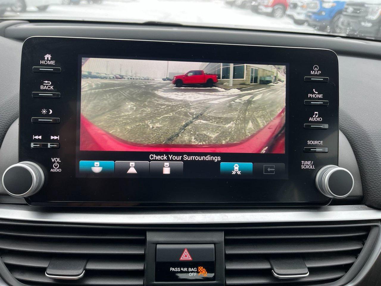 2018 Honda Accord Sedan Touring CVT Photo