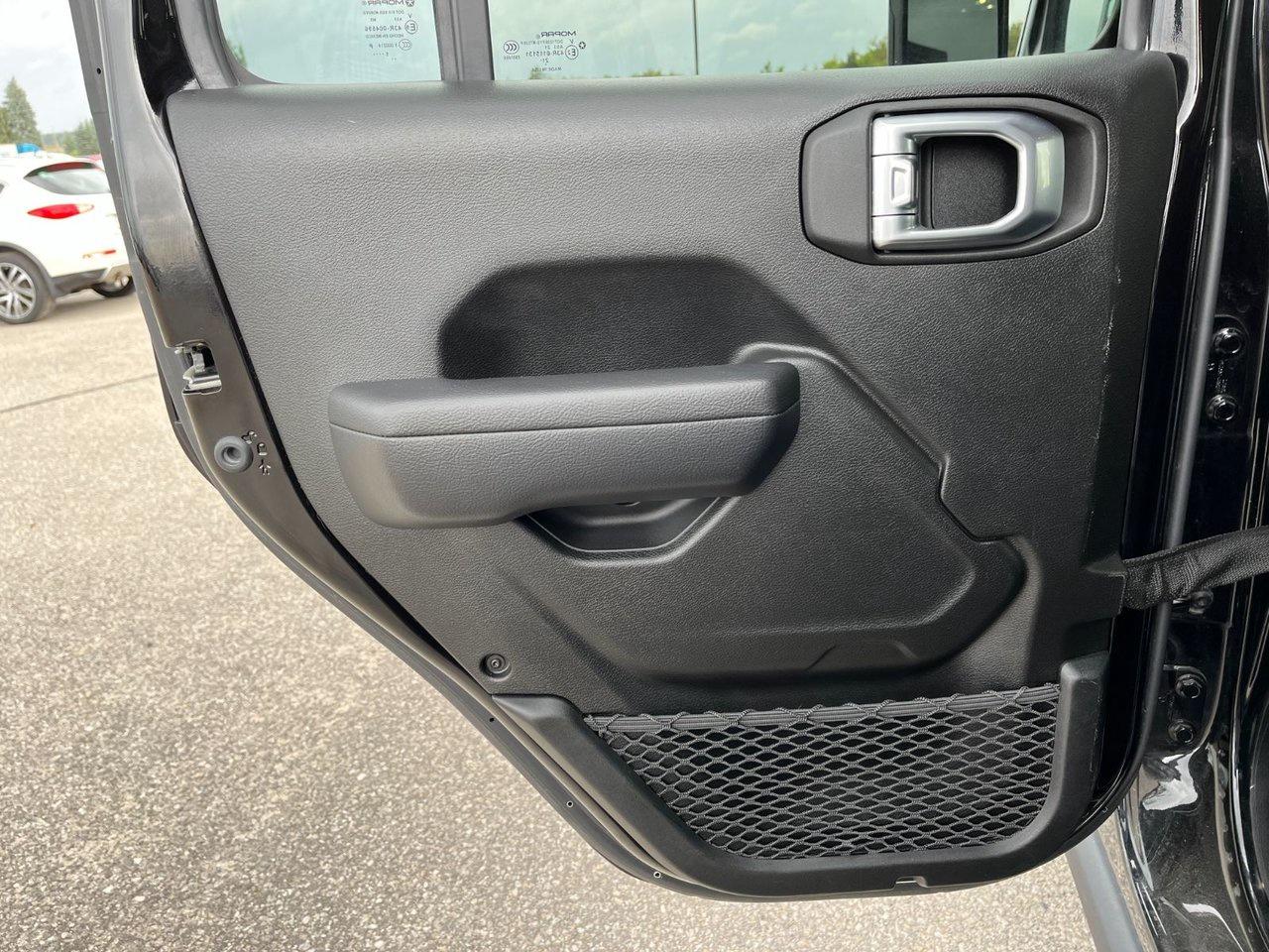 2022 Jeep Wrangler Unlimited Rubicon 4x4 Photo