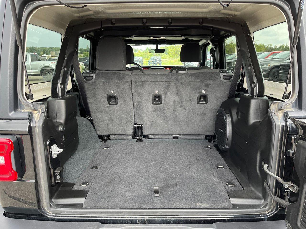 2022 Jeep Wrangler Unlimited Rubicon 4x4 Photo