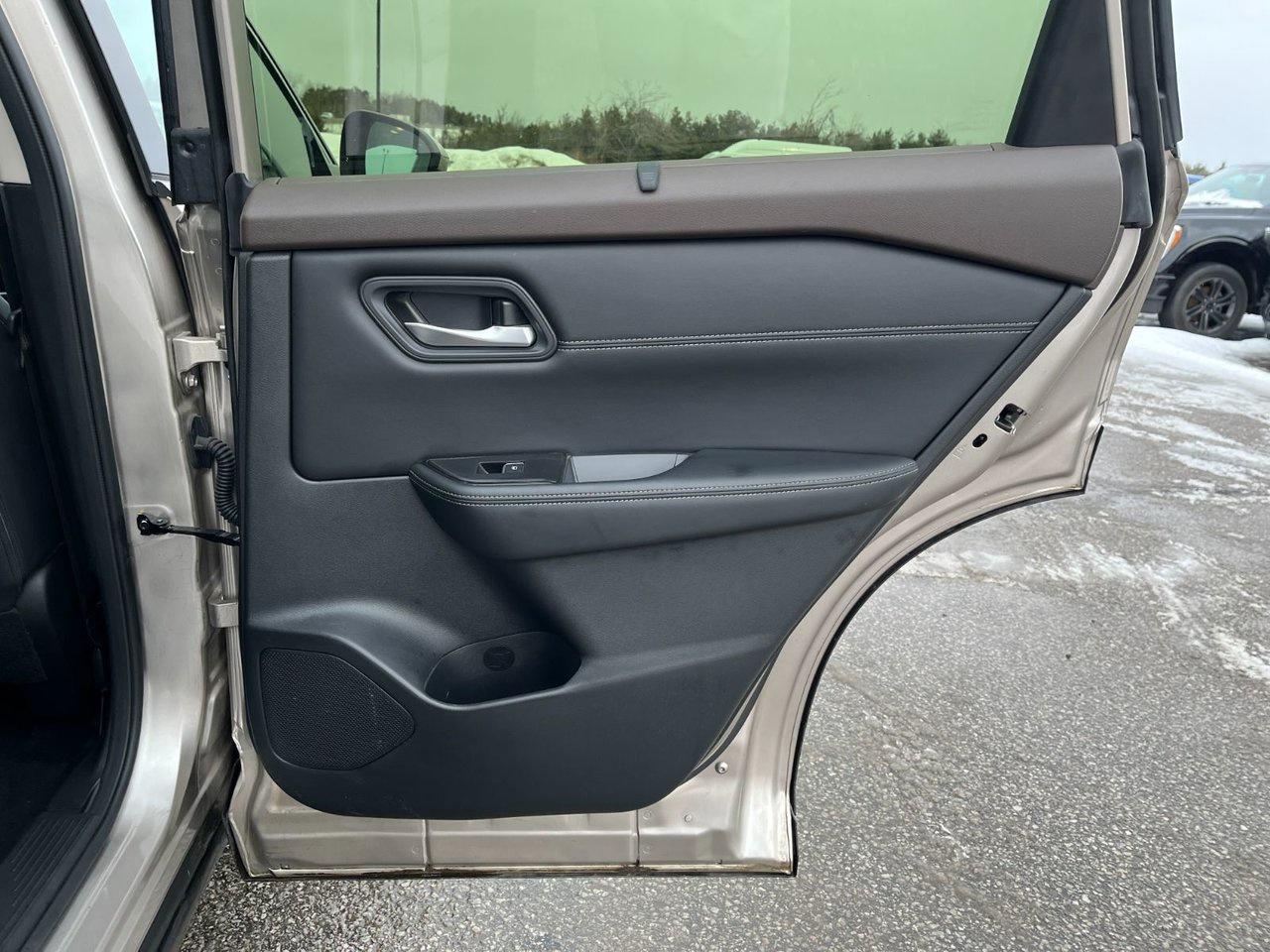 2023 Nissan Rogue SL AWD Photo