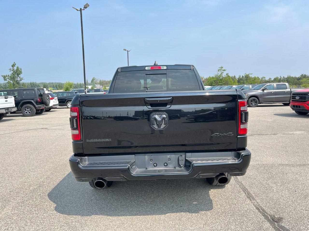 2022 RAM 1500 Laramie 4x4 Crew Cab 5'7 Box Photo