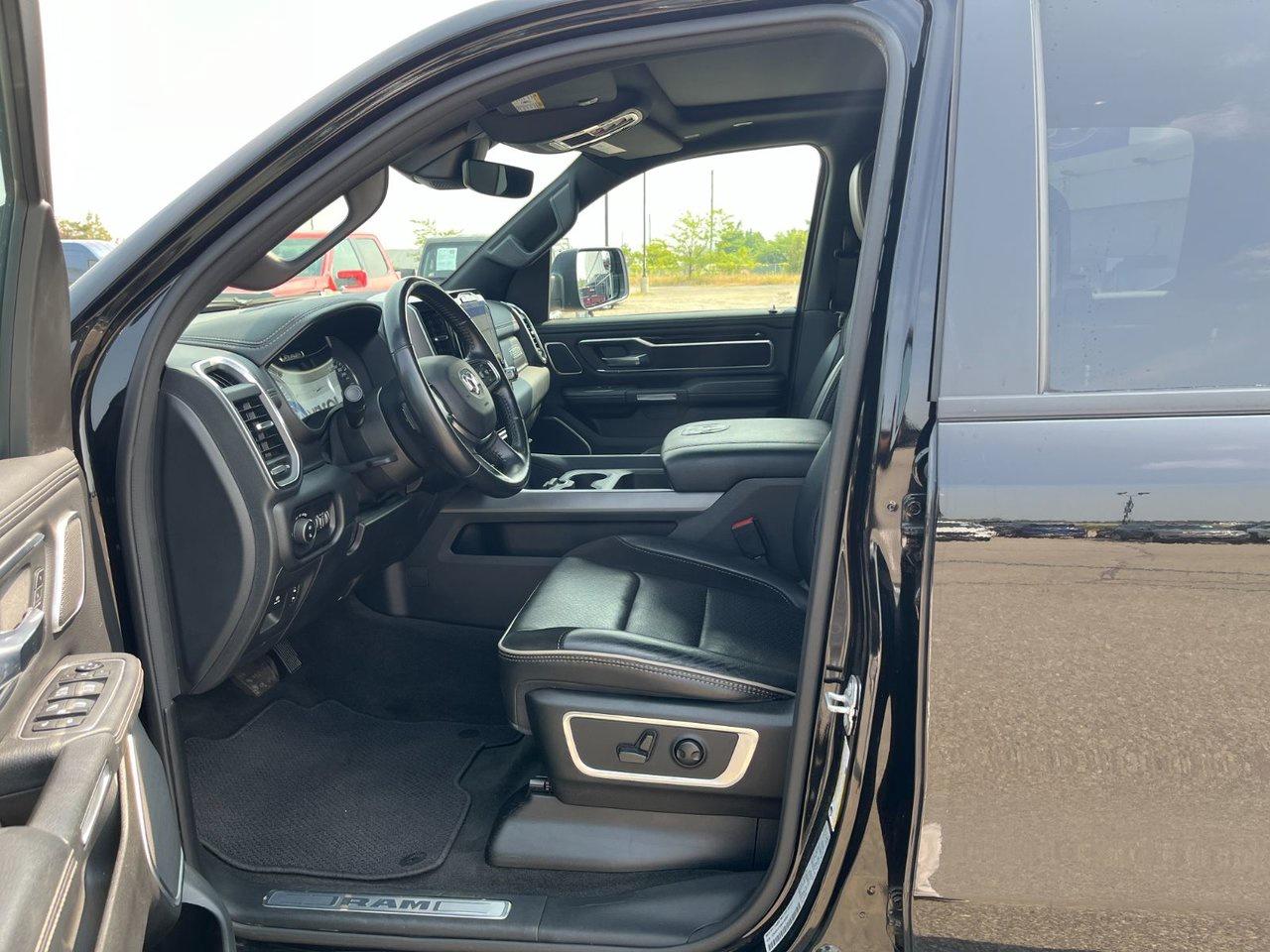 2022 RAM 1500 Laramie 4x4 Crew Cab 5'7 Box Photo