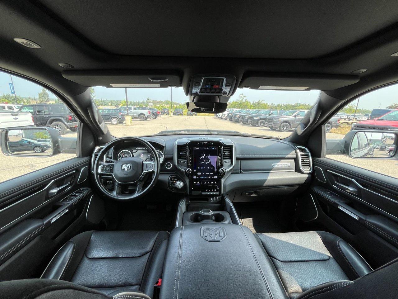 2022 RAM 1500 Laramie 4x4 Crew Cab 5'7 Box Photo