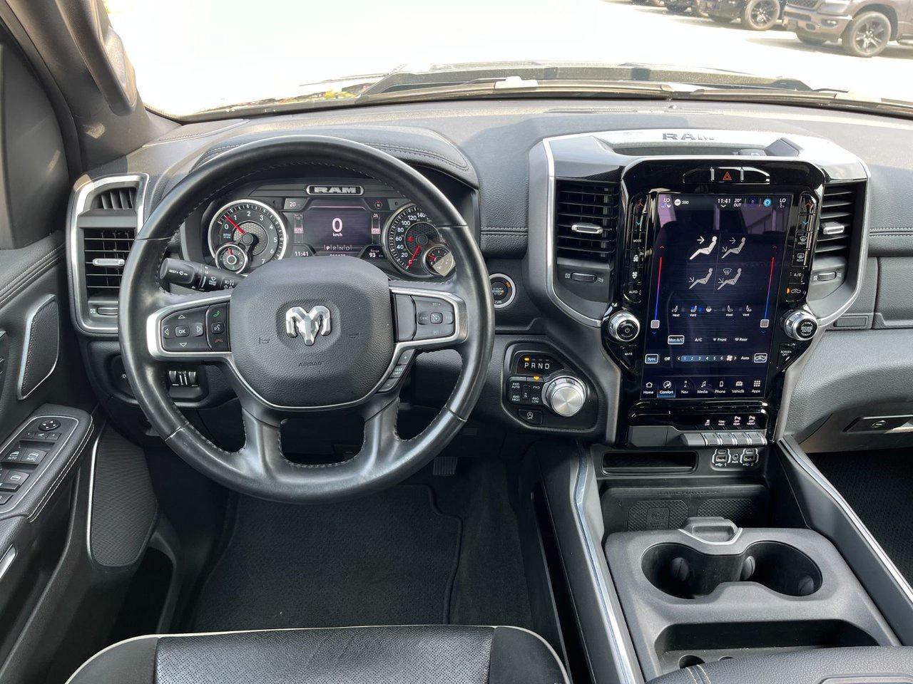 2022 RAM 1500 Laramie 4x4 Crew Cab 5'7 Box Photo