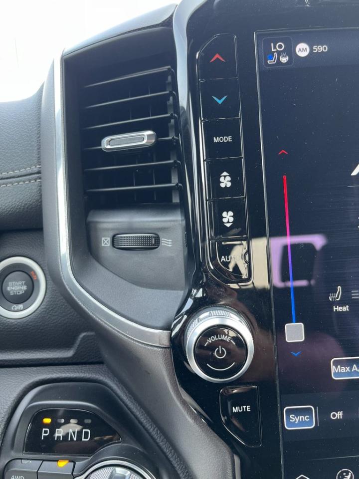 2022 RAM 1500 Laramie 4x4 Crew Cab 5'7 Box Photo