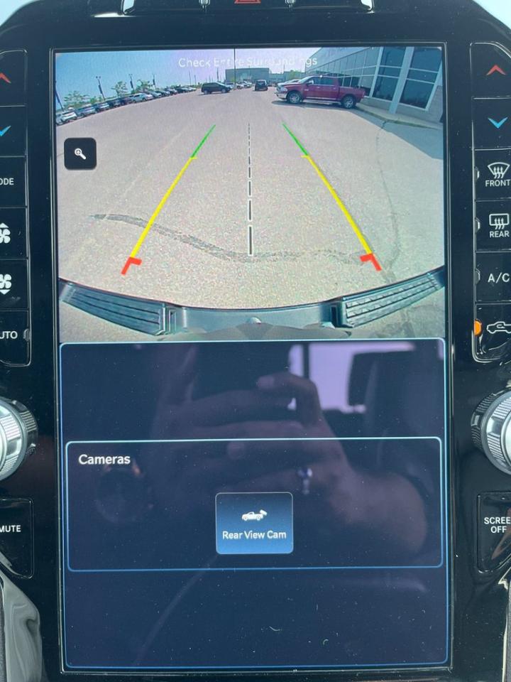 2022 RAM 1500 Laramie 4x4 Crew Cab 5'7 Box Photo