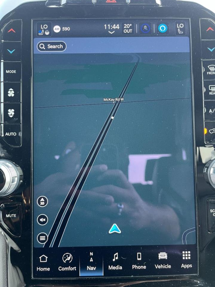 2022 RAM 1500 Laramie 4x4 Crew Cab 5'7 Box Photo