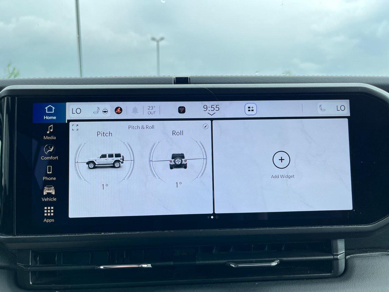 2024 Jeep Wrangler Sahara 4 Door 4x4 Photo