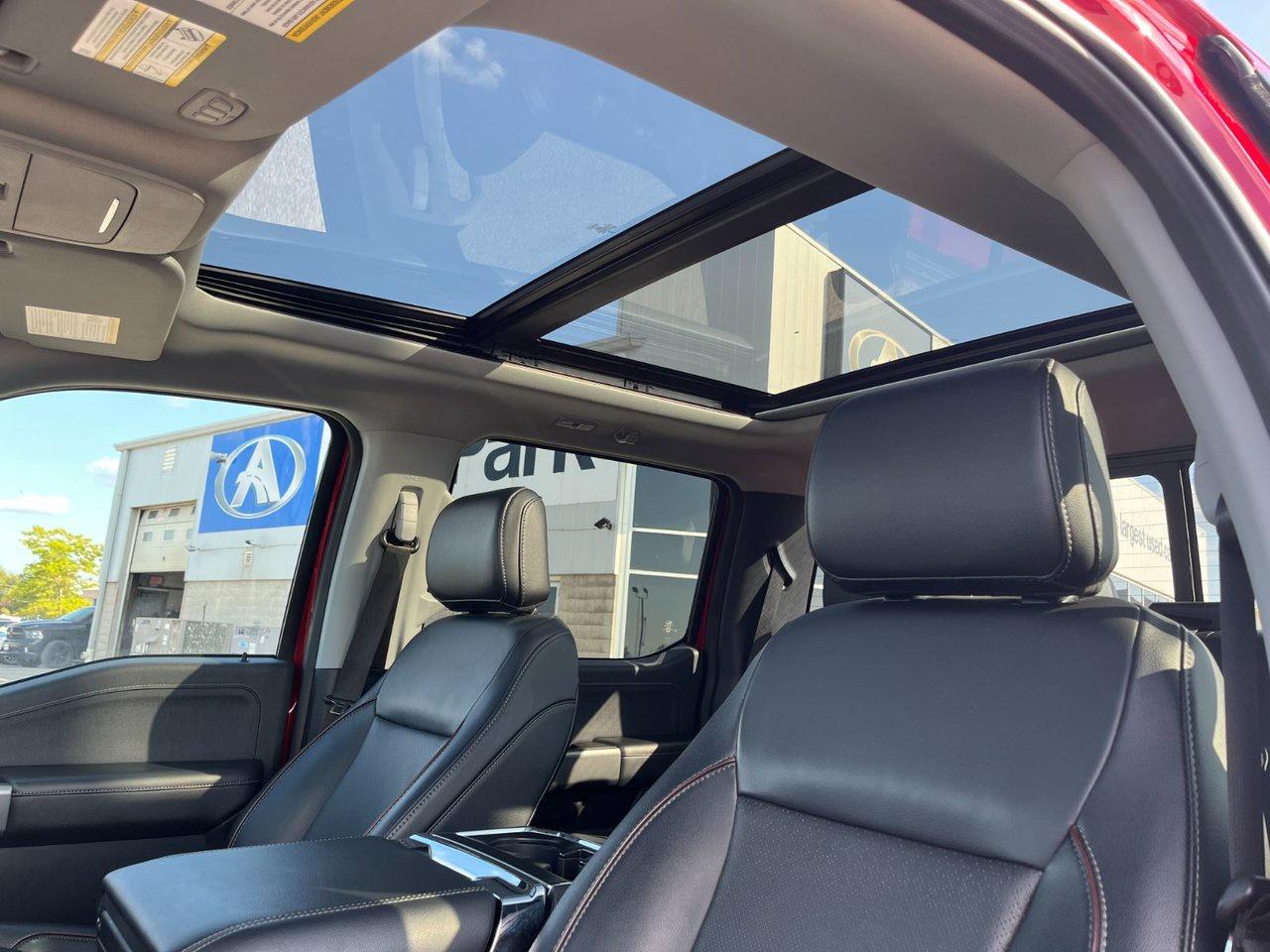 2023 Ford F-150 LARIAT 4WD Super Crew 5.5 Box Photo