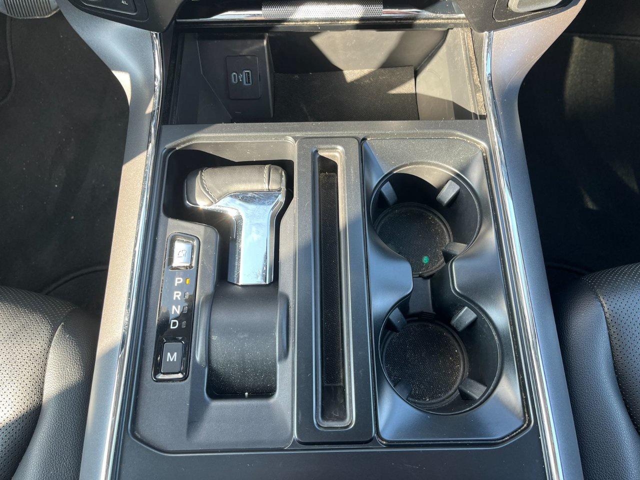 2023 Ford F-150 LARIAT 4WD Super Crew 5.5 Box Photo