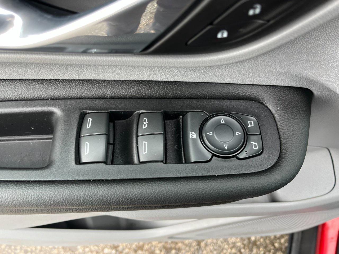 2024 GMC Terrain AWD 4DR SLE Photo