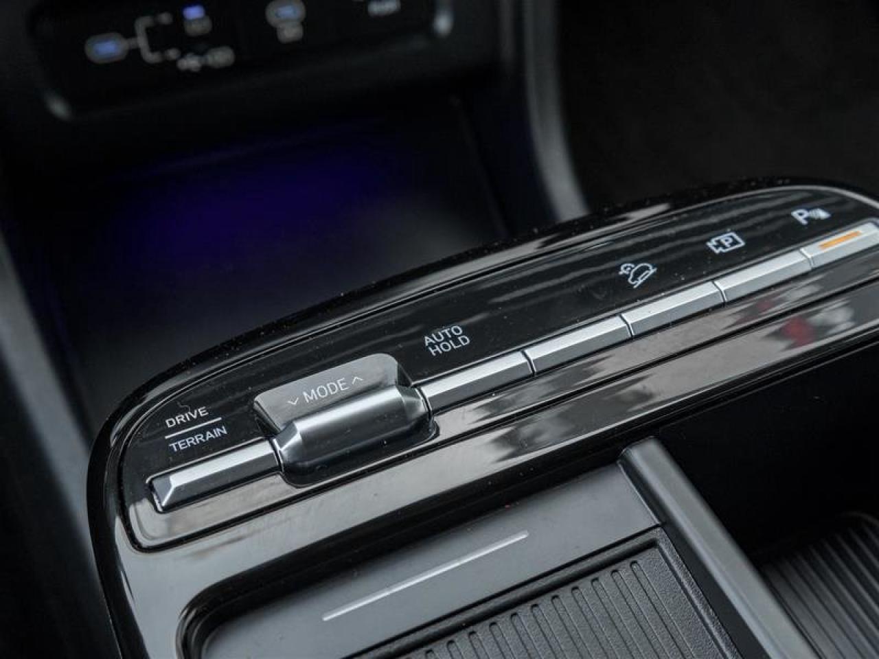 2025 Hyundai Tucson Hybrid Ultimate Photo