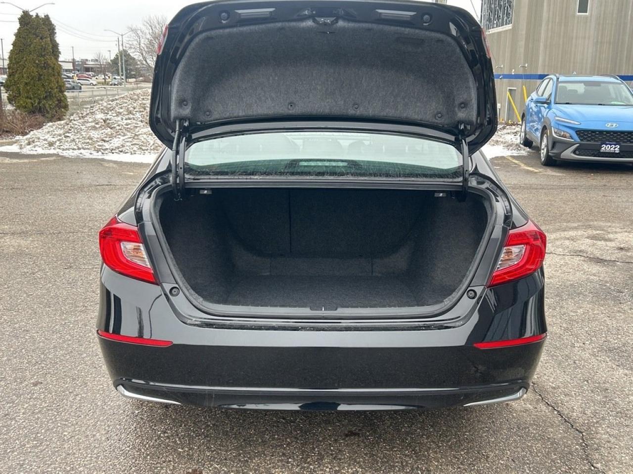 2019 Honda Accord Hybrid Sedan Photo