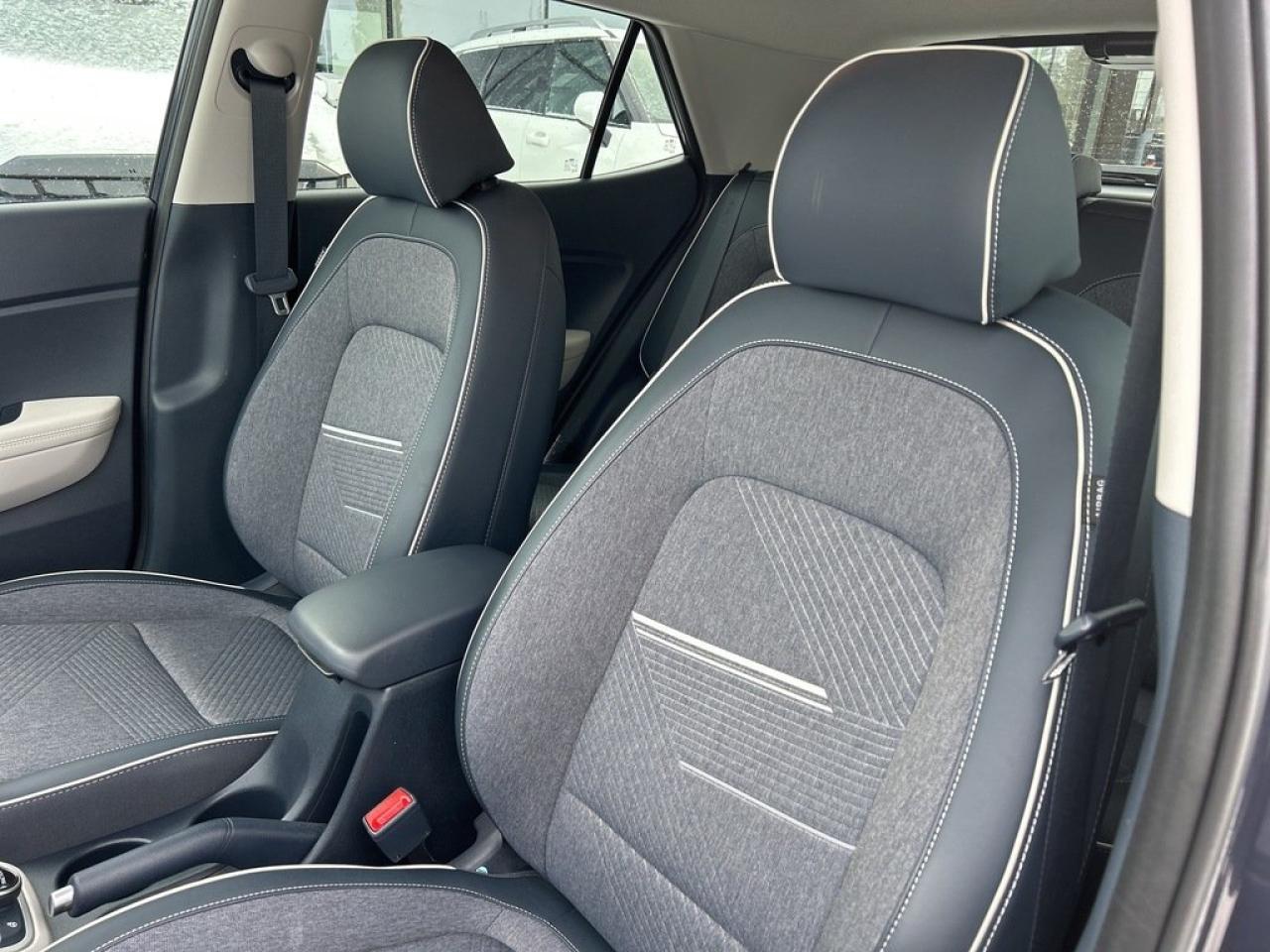 2023 Hyundai Venue Ultimate Photo