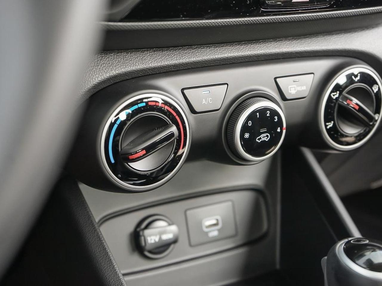 2025 Hyundai Venue PREFERRED Photo