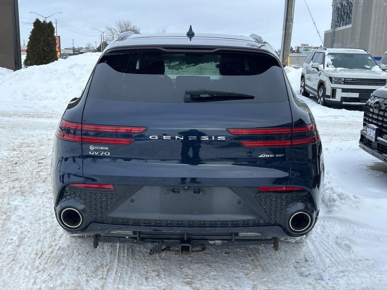 2022 Genesis GV70 2.5T Prestige Photo