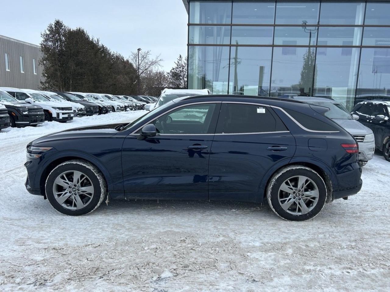 2022 Genesis GV70 2.5T Prestige Photo