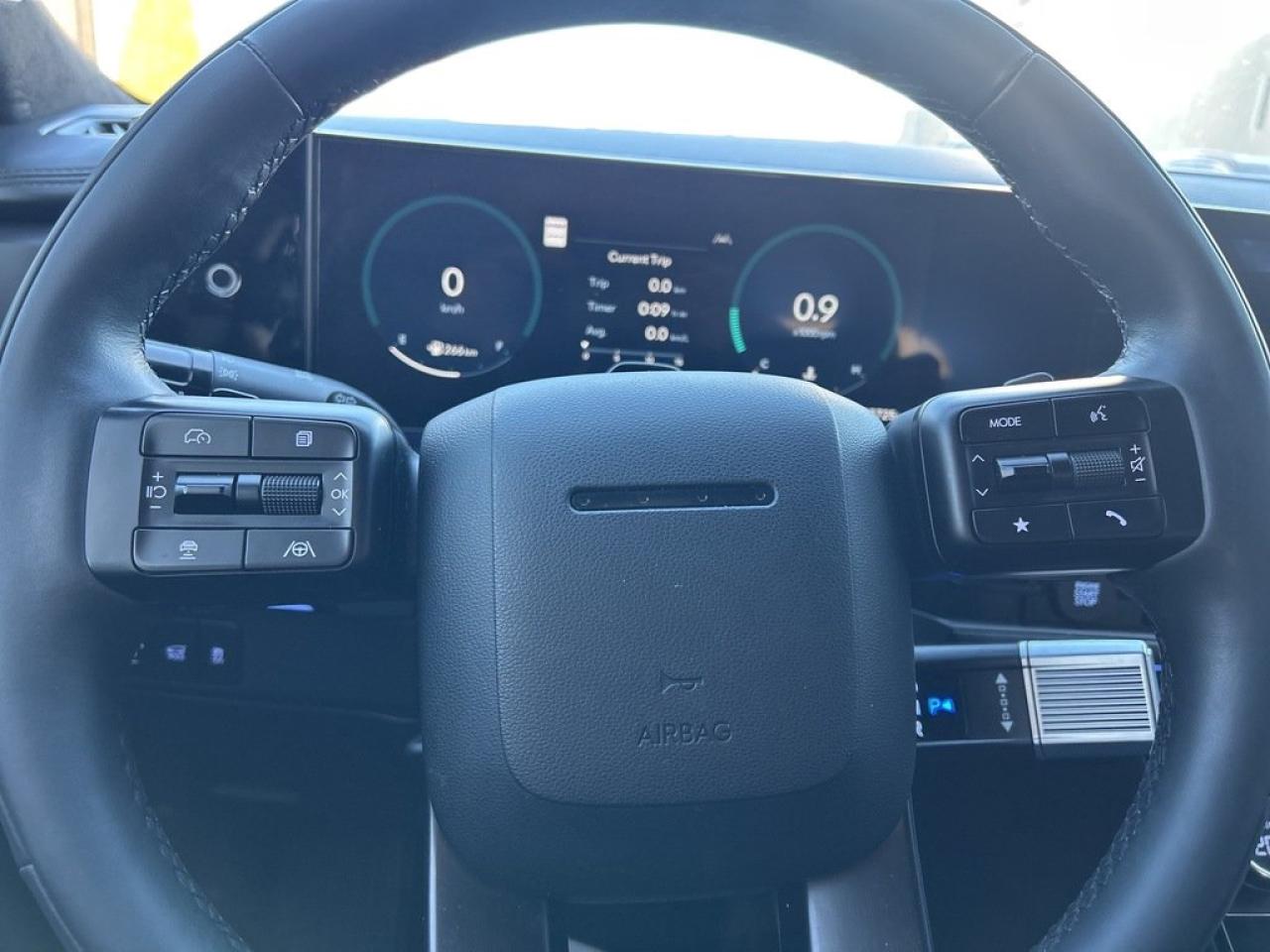 2025 Hyundai Santa Fe Ultimate Calligraphy Photo