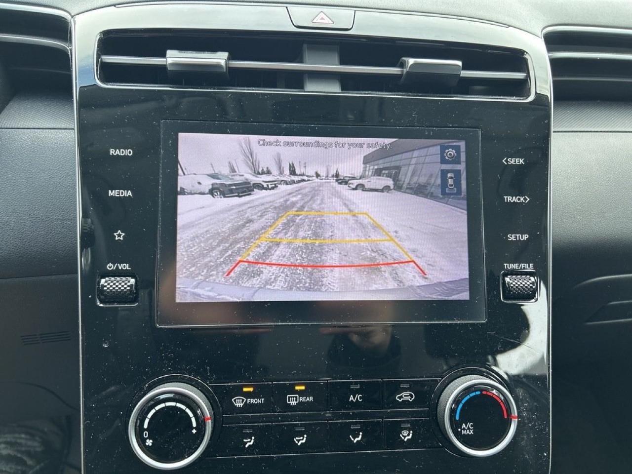 2022 Hyundai Tucson Essential Photo