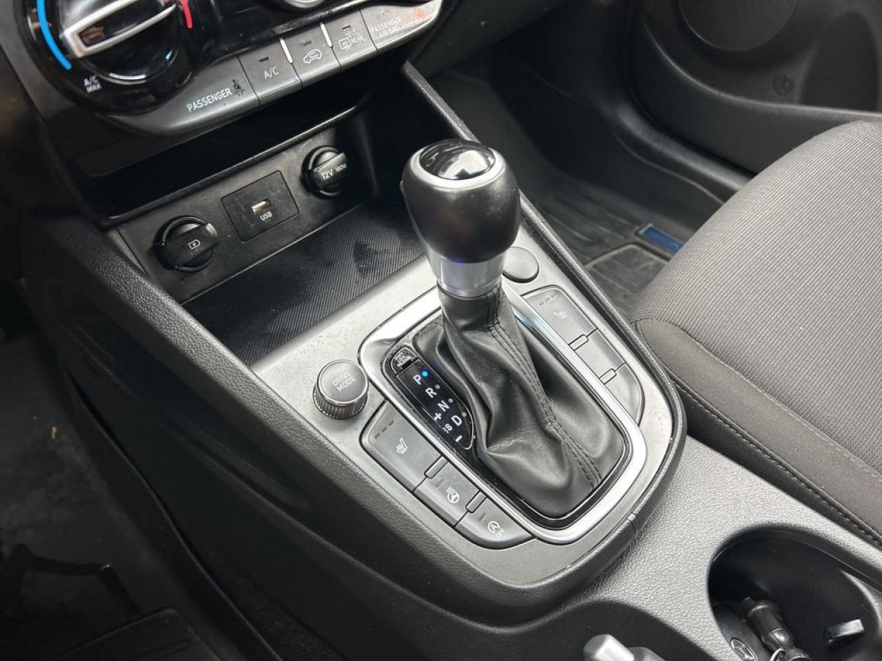 2022 Hyundai KONA Preferred Photo