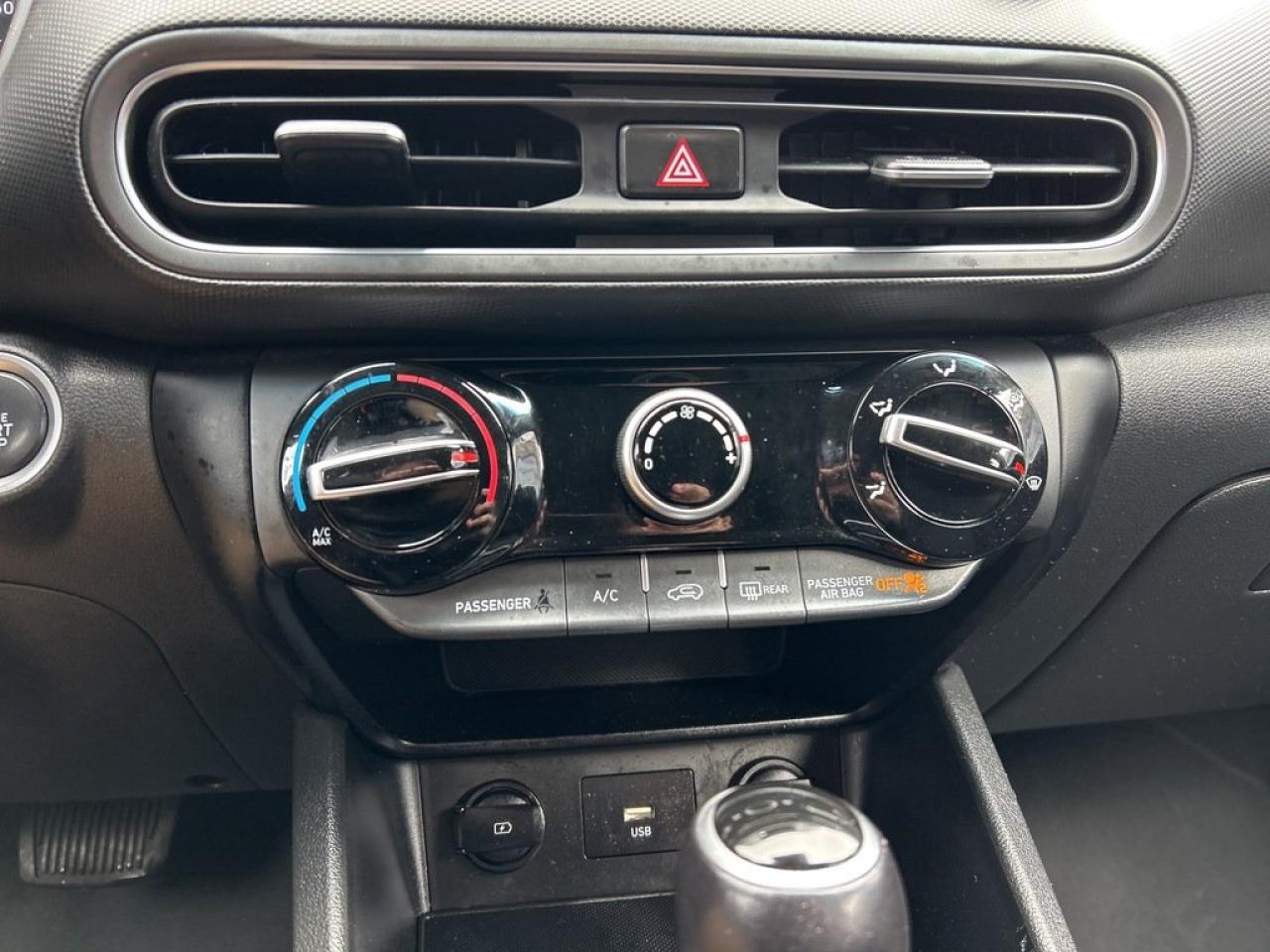 2022 Hyundai KONA Preferred Photo