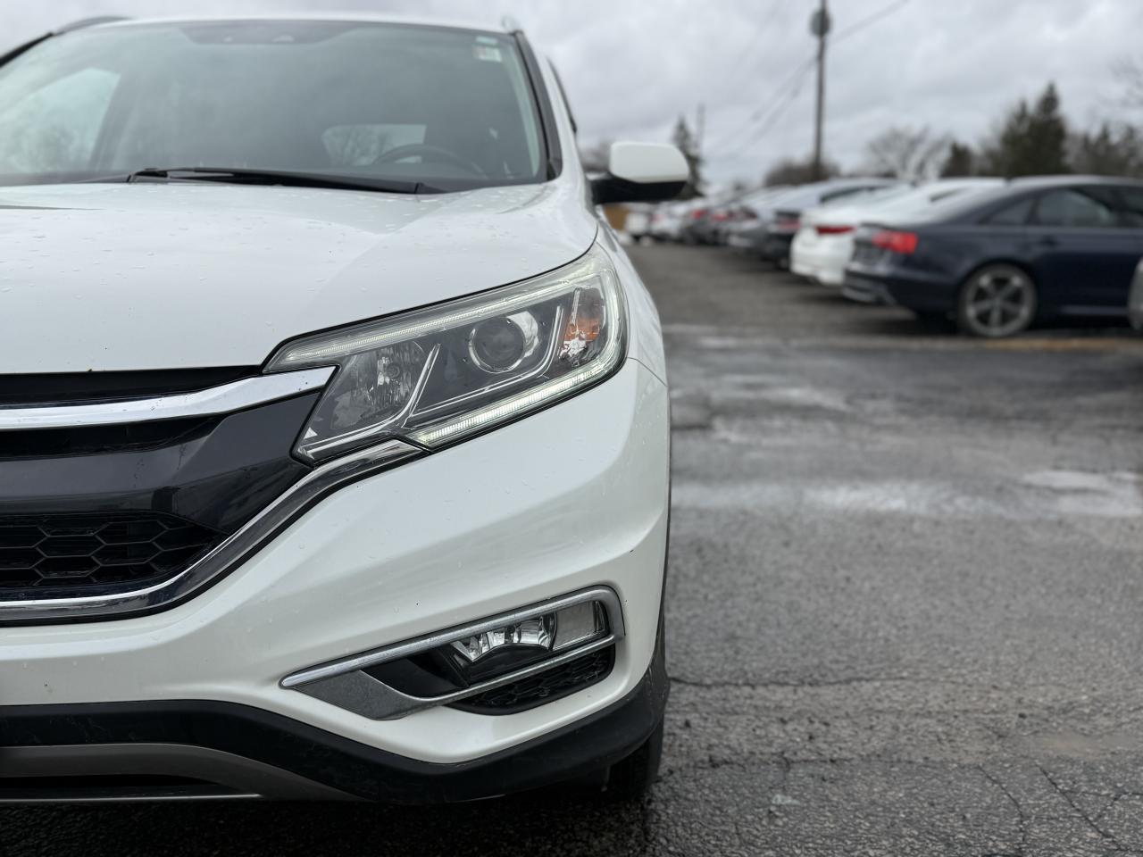 2016 Honda CR-V Touring Photo